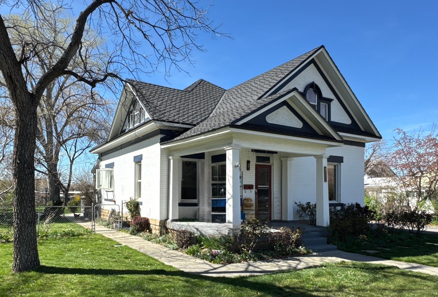 3,000 square ft house in Bountiful with new roof